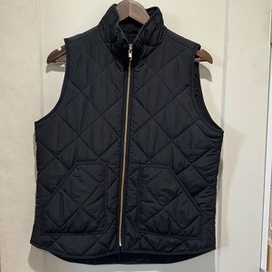 Women’s J. Crew quilted vest